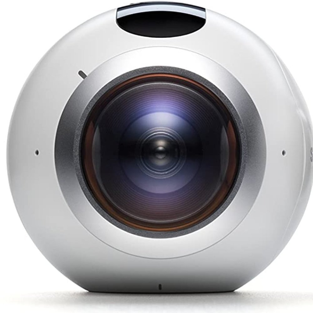 Samsung Gear 360 Real 360° High Resolution VR Camera